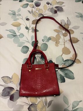 Simply Noelle Red Croco Textured Satchel with Shoulder Strap